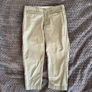 GAP Khaki Capri Pants